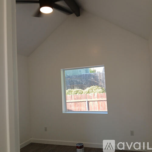 3438 El Camino Way, Unit B Rental photo 5